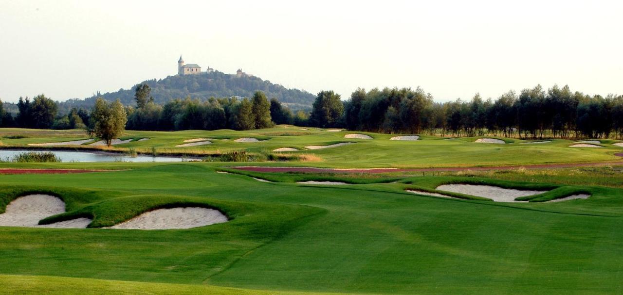 Golf & Spa Kuneticka Hora Dritec Εξωτερικό φωτογραφία