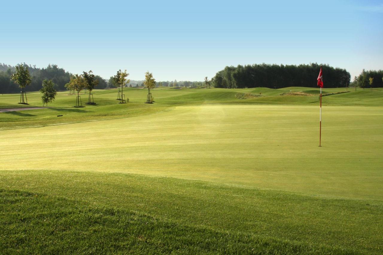 Golf & Spa Kuneticka Hora Dritec Εξωτερικό φωτογραφία