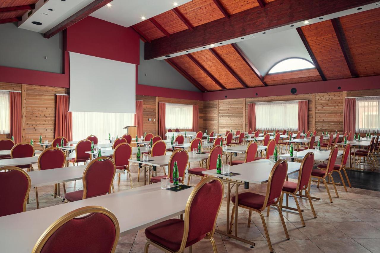 Golf & Spa Kuneticka Hora Dritec Εξωτερικό φωτογραφία